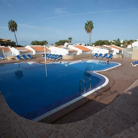 Luxury Renevapartment Island Village אדחה