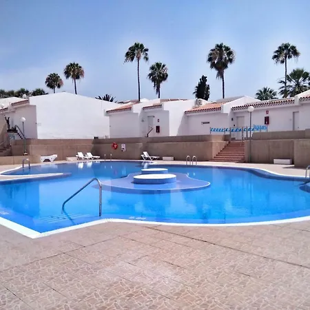 Luxury Renevapartment Island Village אדחה